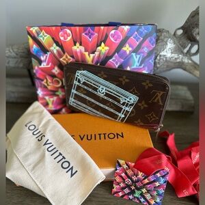 LV MONOGRAM ILLUSTRE TRUNKS WALLET - FULL INCLUSION